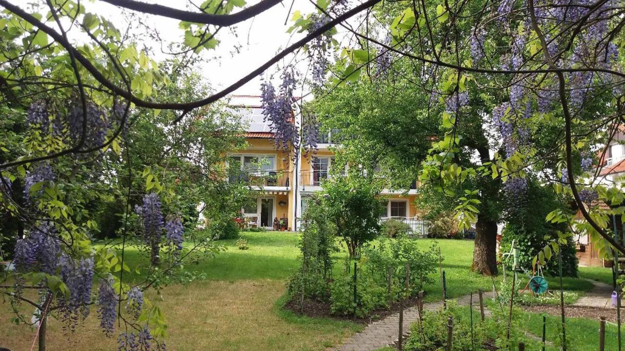 Appartementhaus Loewenzahn Bad Füssing エクステリア 写真