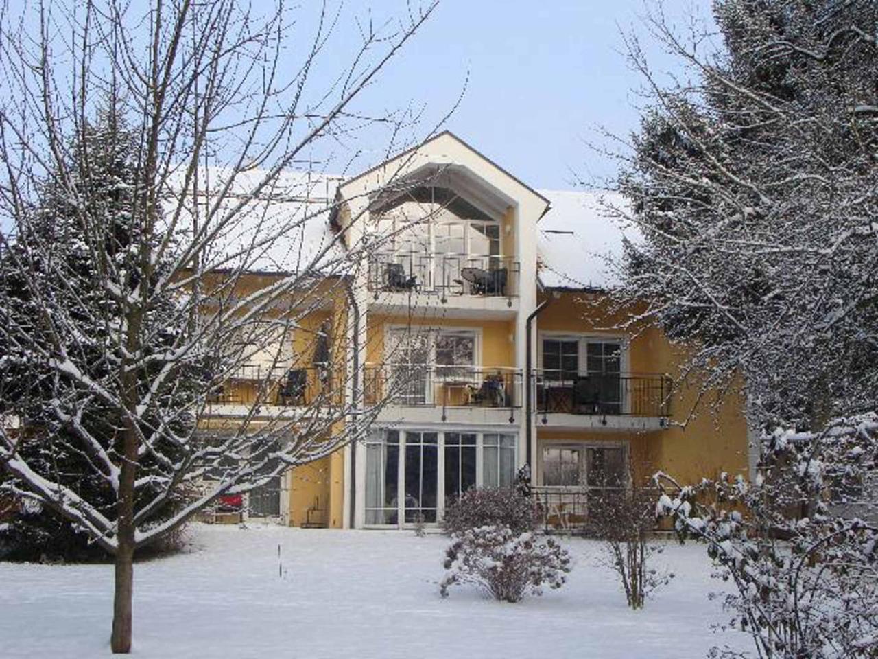 Appartementhaus Loewenzahn Bad Füssing エクステリア 写真